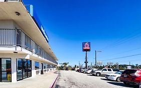Motel 6-Galveston, Tx